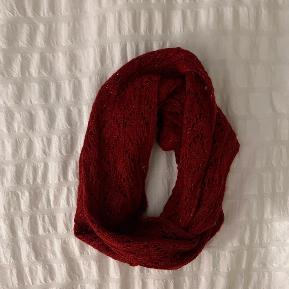 Red Infinity Scarf - Picture 2 of 3